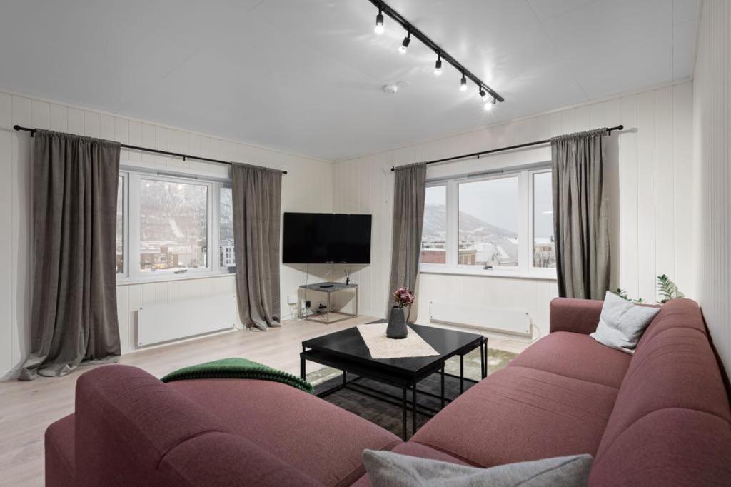 Bramy Apartments The Cozy View Tromsø Kültér fotó